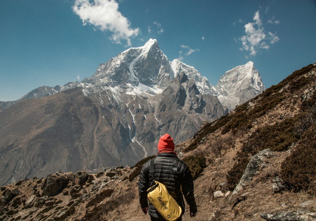 現在の画像に代替テキストがありません。ファイル名: christopher-burns-jbsw_GUK74-unsplash.jpg